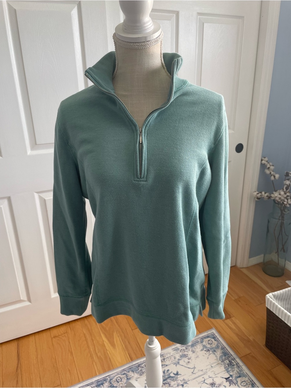 Eddie Bauer Seafoam Green 1/4 Zip Sweater-Large